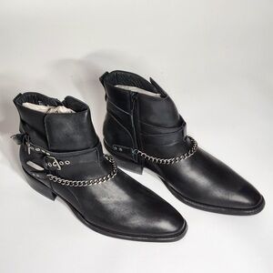 Steve Madden Black Men's Boots with Chain Accent